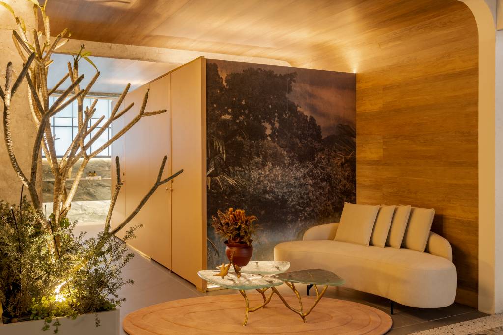 Drywall, gesso ou madeira? Arquiteto ensina a escolher o forro certo. Projeto de Meneghisso & Pasquotto Arquitetura.