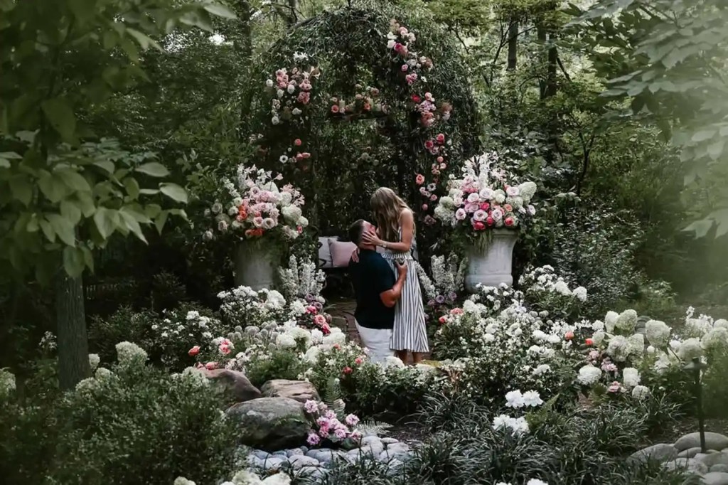 Taylor Swift está noiva! Veja quais as flores do jardim do noivado e seus significados