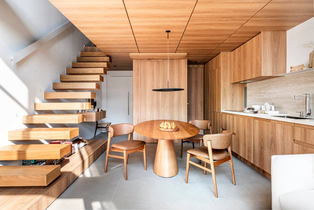 5 projetos de casas e apartamentos com escadas modernas e inesquecíveis. Projeto de Ticiane Lima.