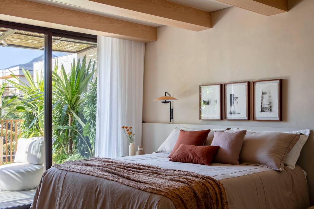 De 260 m² para 400 m²: reforma cria andar extra em cobertura. Projeto de Natalia Lemos.