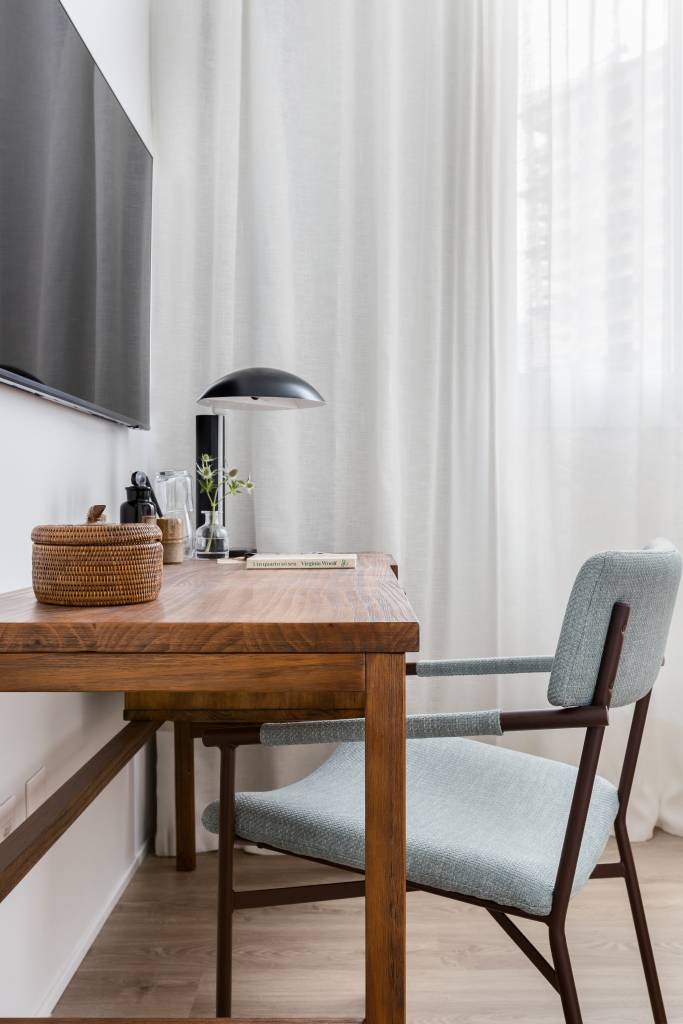 Espaço perfeito: design de um apartamento de 48 m² equilibra trabalho e lazer. Projeto de Estúdio NIMO.